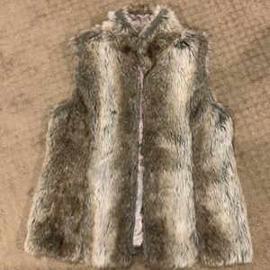 Faux Fur Vest By Vintage Havana In Tan, Cream & Brown Size Medium